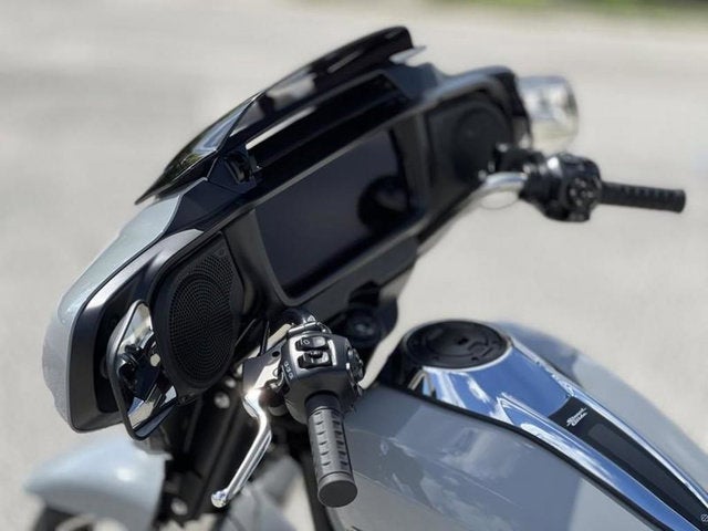 2024 Harley-Davidson FLHX - Street Glide Base