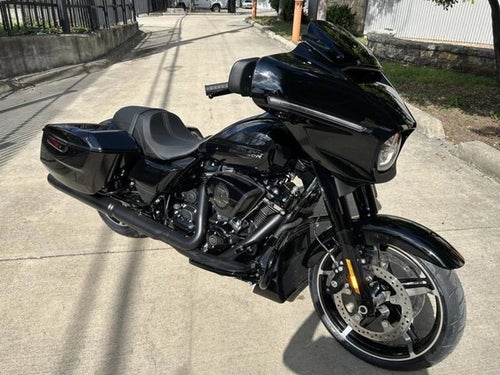 2026 Harley-Davidson FLHX - Street Glide Base