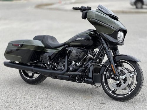 2026 Harley-Davidson FLHX - Street Glide Base
