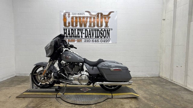 2026 Harley-Davidson FLHX - Street Glide Base