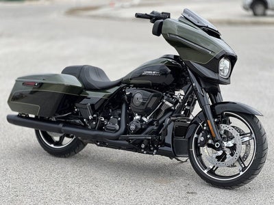 2026 Harley-Davidson FLHX - Street Glide Base