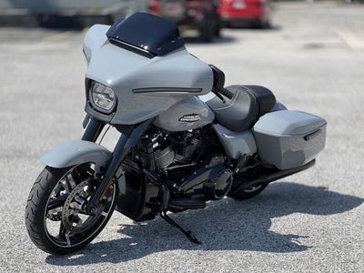 2026 Harley-Davidson FLHX - Street Glide Base