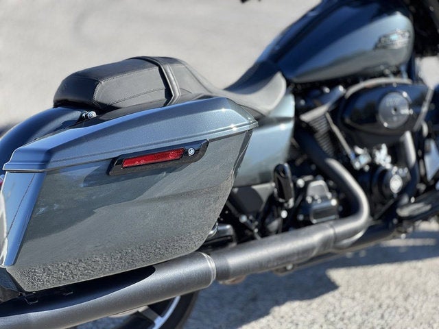 2025 Harley-Davidson FLHX - Street Glide Base