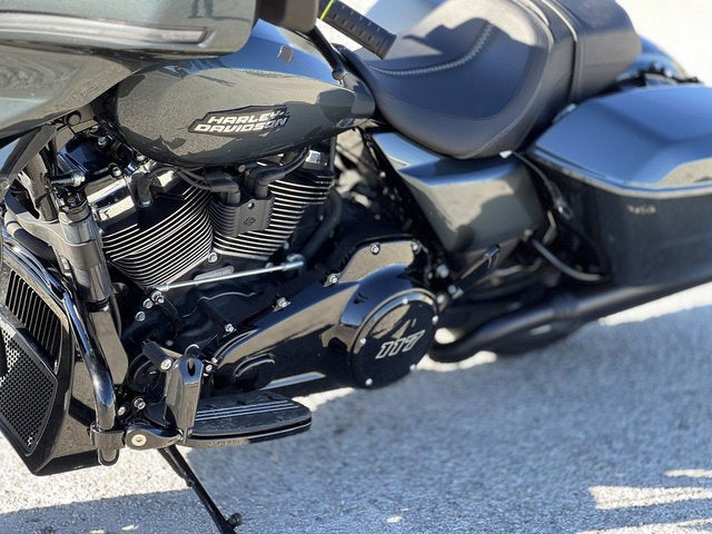 2025 Harley-Davidson FLHX - Street Glide Base