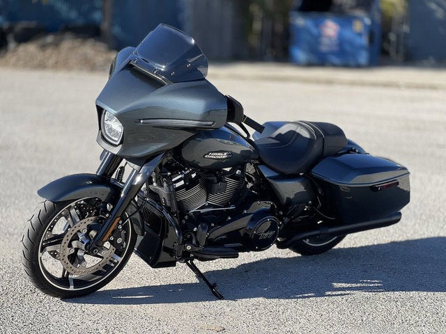 2025 Harley-Davidson FLHX - Street Glide Base
