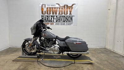 2026 Harley-Davidson FLHX - Street Glide Base