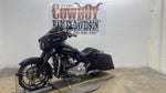2016 Harley-Davidson FLHX - Street Glide Base