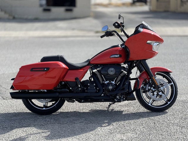 2026 Harley-Davidson FLTRX - Road Glide Base