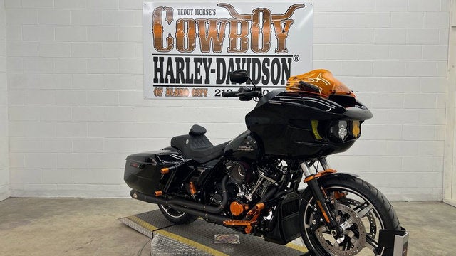 2026 Harley-Davidson FLTRX - Road Glide Base