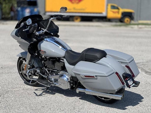 2025 Harley-Davidson FLTRX - Road Glide Base
