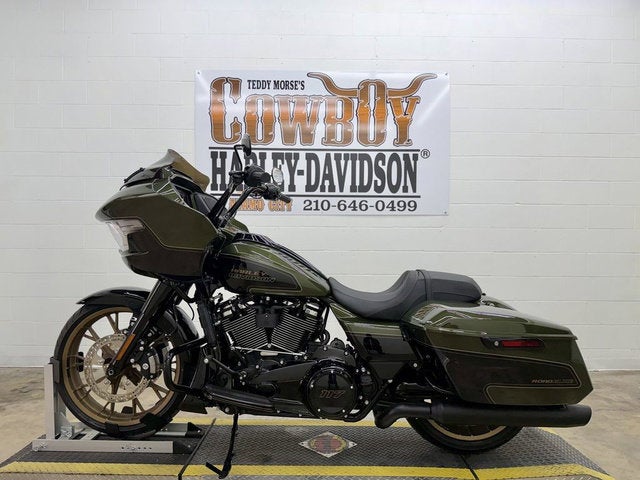 2026 Harley-Davidson FLTRX - Road Glide Base