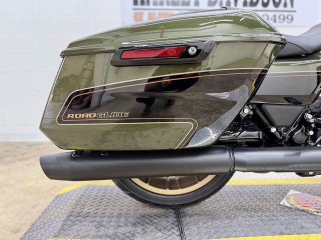 2026 Harley-Davidson FLTRX - Road Glide Base