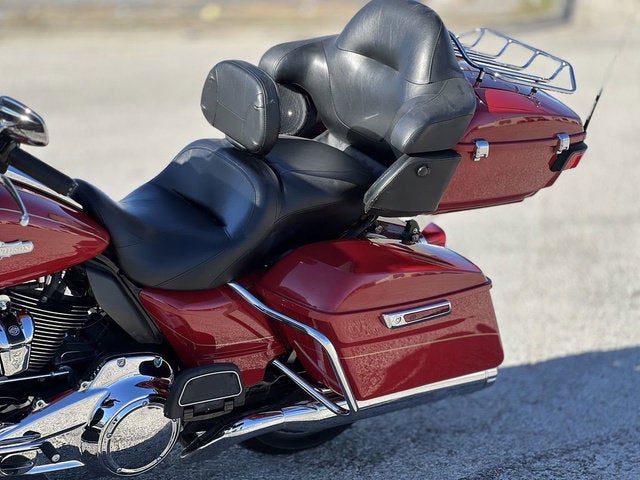 2017 Harley-Davidson FLHTK - Ultra Limited Base