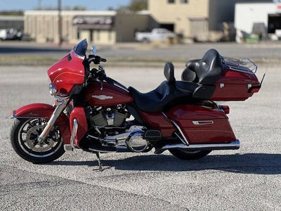 2017 Harley-Davidson FLHTK - Ultra Limited Base