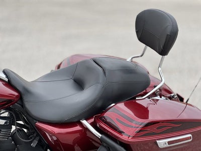 2017 Harley-Davidson FLHXS - Street Glide Special Base