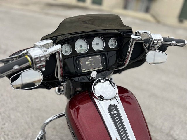 2017 Harley-Davidson FLHXS - Street Glide Special Base