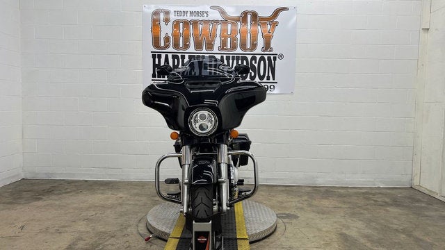 2016 Harley-Davidson FLHXS - Street Glide Special Base