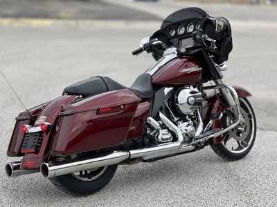 2014 Harley-Davidson FLHXS - Street Glide Special Base