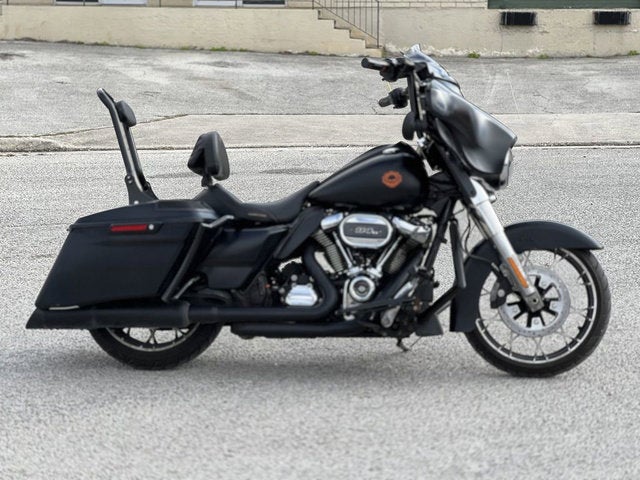 2022 Harley-Davidson FLHXS - Street Glide Special Base
