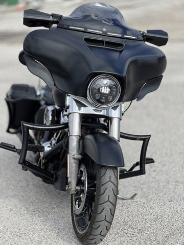 2022 Harley-Davidson FLHXS - Street Glide Special Base