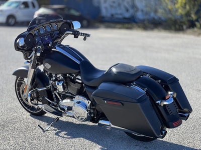 2022 Harley-Davidson FLHXS - Street Glide Special Base