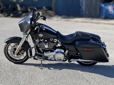 2022 Harley-Davidson FLHXS - Street Glide Special Base