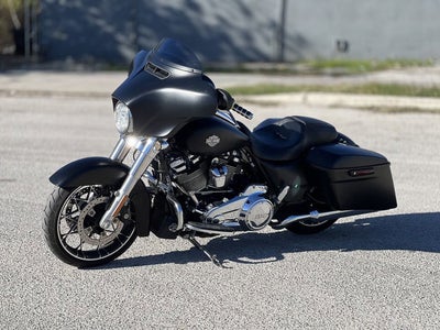 2022 Harley-Davidson FLHXS - Street Glide Special Base