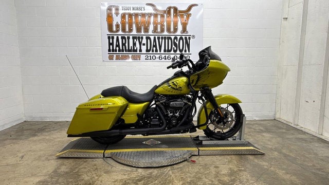 2020 Harley-Davidson FLTRXS - Road Glide Special Base