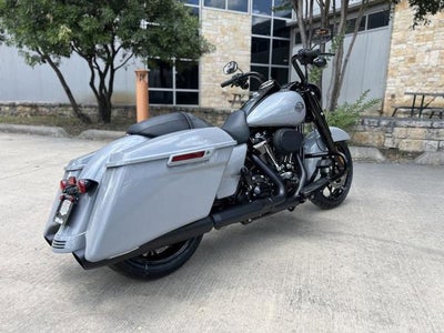 2025 Harley-Davidson Touring FLHRXS - Road King Special