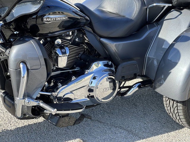 2021 Harley-Davidson Trike FLHTCUTG - Tri Glide Ultra