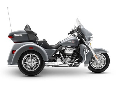 2023 Harley-Davidson FLHTCUTG - Tri Glide Ultra Base