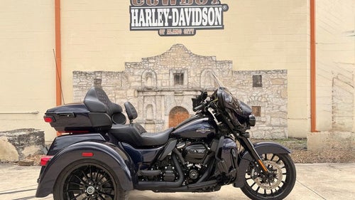 2025 Harley-Davidson FLHTCUTG - Tri Glide Ultra Base