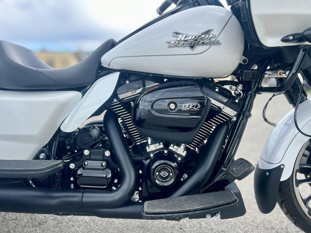 2025 Harley-Davidson FLTRT - Road Glide 3 Base