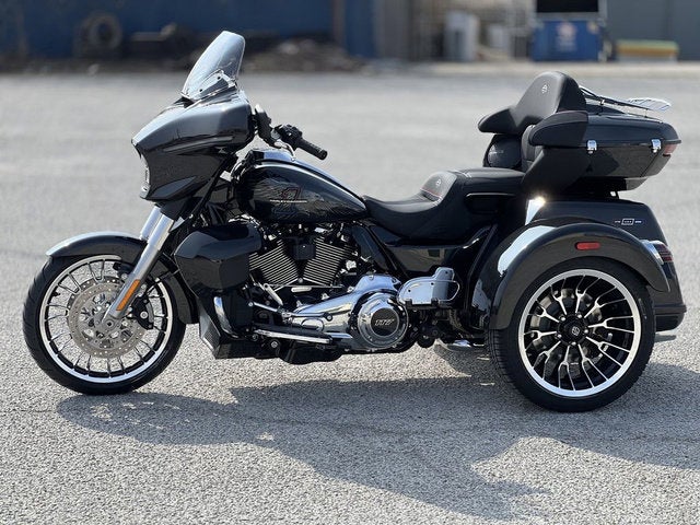 2026 Harley-Davidson FLHLT - Street Glide 3 Limited Base