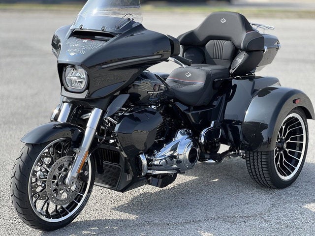2026 Harley-Davidson FLHLT - Street Glide 3 Limited Base