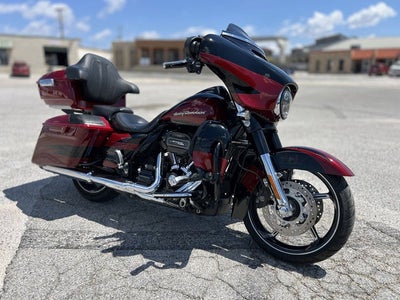 2017 Harley-Davidson FLHXSE - CVO Street Glide Base