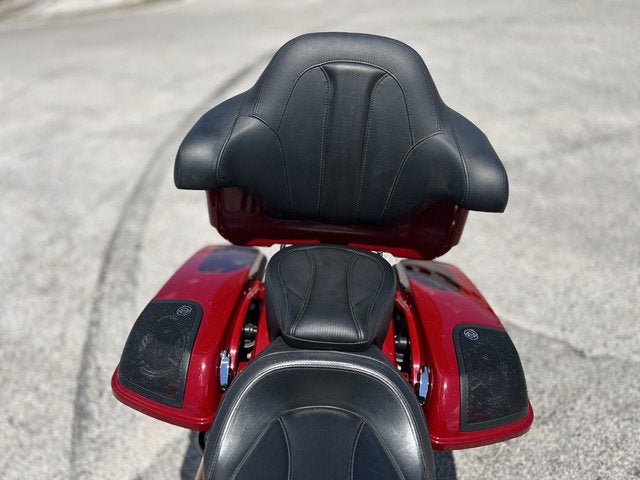 2017 Harley-Davidson FLHXSE - CVO Street Glide Base