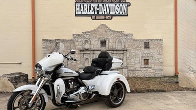 2020 Harley-Davidson FLHTCUTGSE - CVO Tri Glide Base