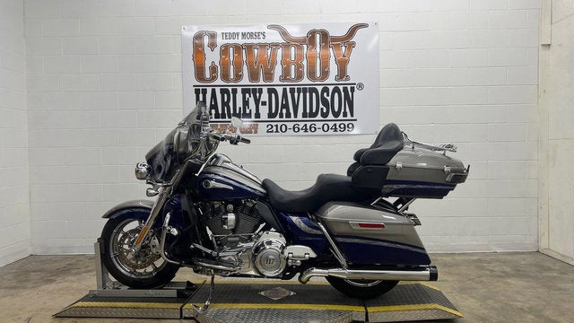 2016 Harley-Davidson FLHTKSE - CVO Limited Base