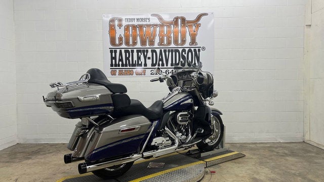 2016 Harley-Davidson FLHTKSE - CVO Limited Base