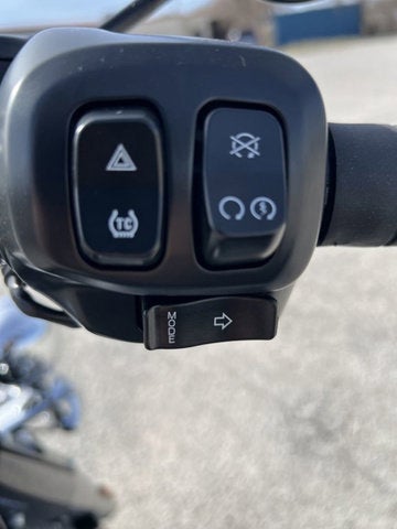 2026 Harley-Davidson Softail FLHC - Heritage Classic