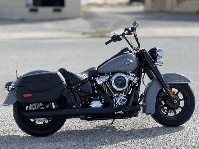 2026 Harley-Davidson Softail FLHC - Heritage Classic
