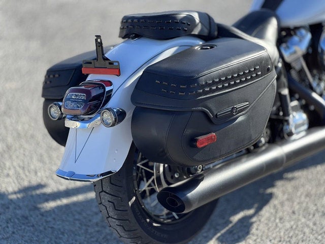 2025 Harley-Davidson Softail FLHC - Heritage Classic