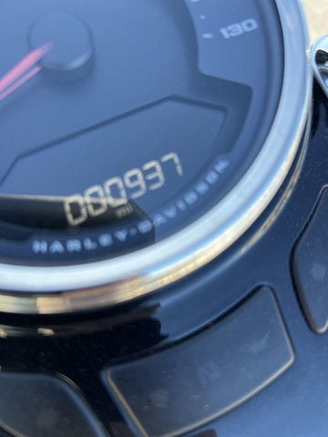 2025 Harley-Davidson Softail FLHC - Heritage Classic