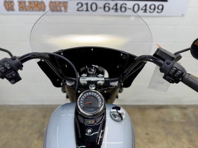 2024 Harley-Davidson Softail FLHCS - Heritage Classic