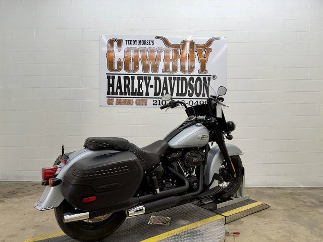 2024 Harley-Davidson Softail FLHCS - Heritage Classic
