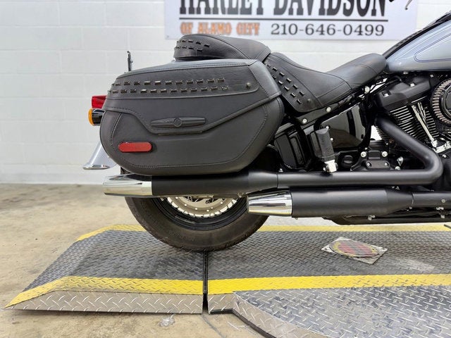 2024 Harley-Davidson Softail FLHCS - Heritage Classic