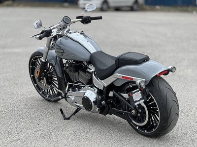 2026 Harley-Davidson Softail FXBR - Breakout