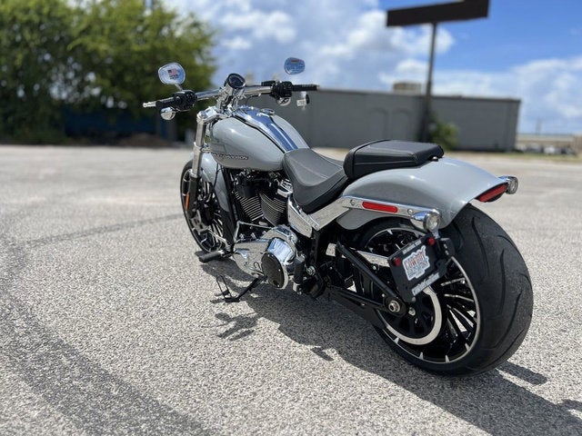 2025 Harley-Davidson Softail FXBR - Breakout