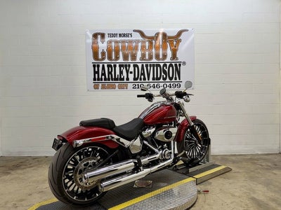 2025 Harley-Davidson Softail FXBR - Breakout